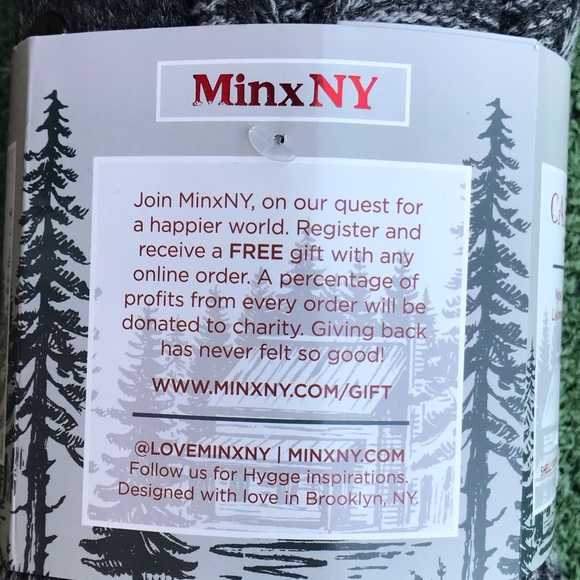 MinxNY Soft & Fuzzy Shea Butter & Rose Oil Socks😍 - Picture 2 of 8